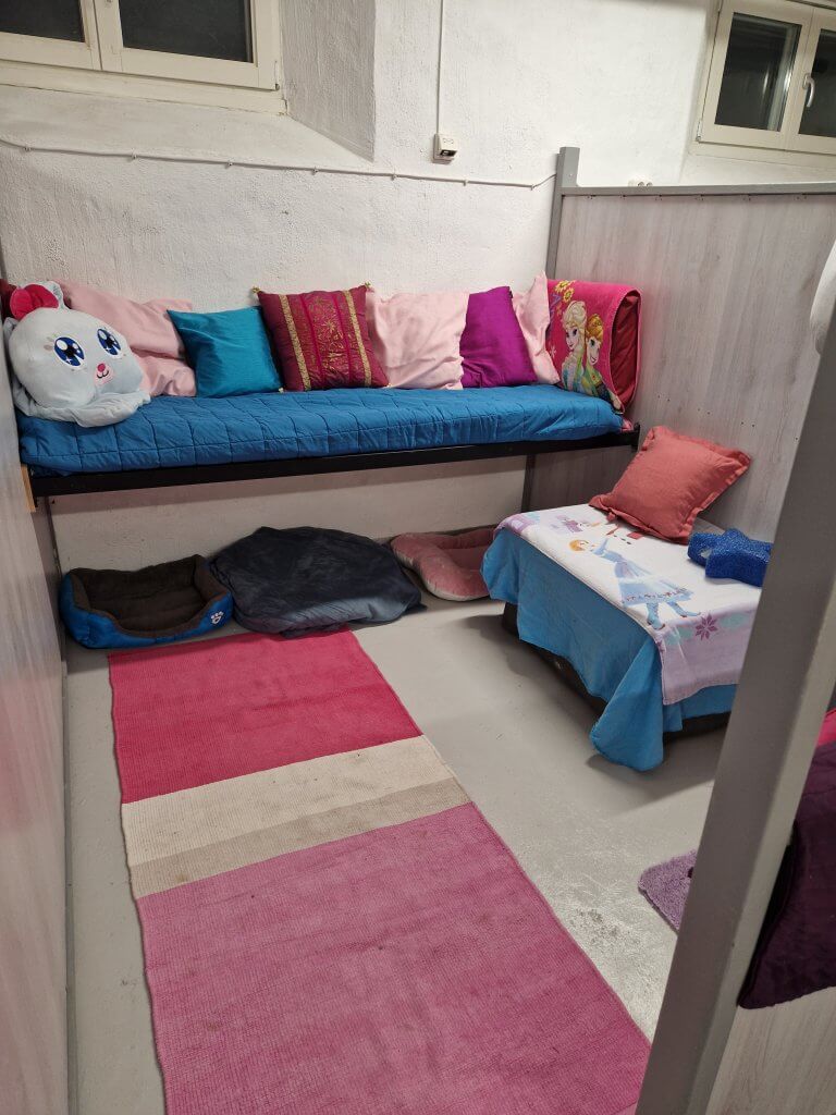 härlig hundbox på unique dogs petite